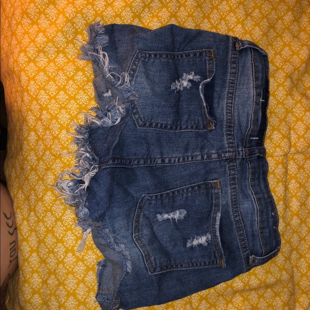High wasted shorts